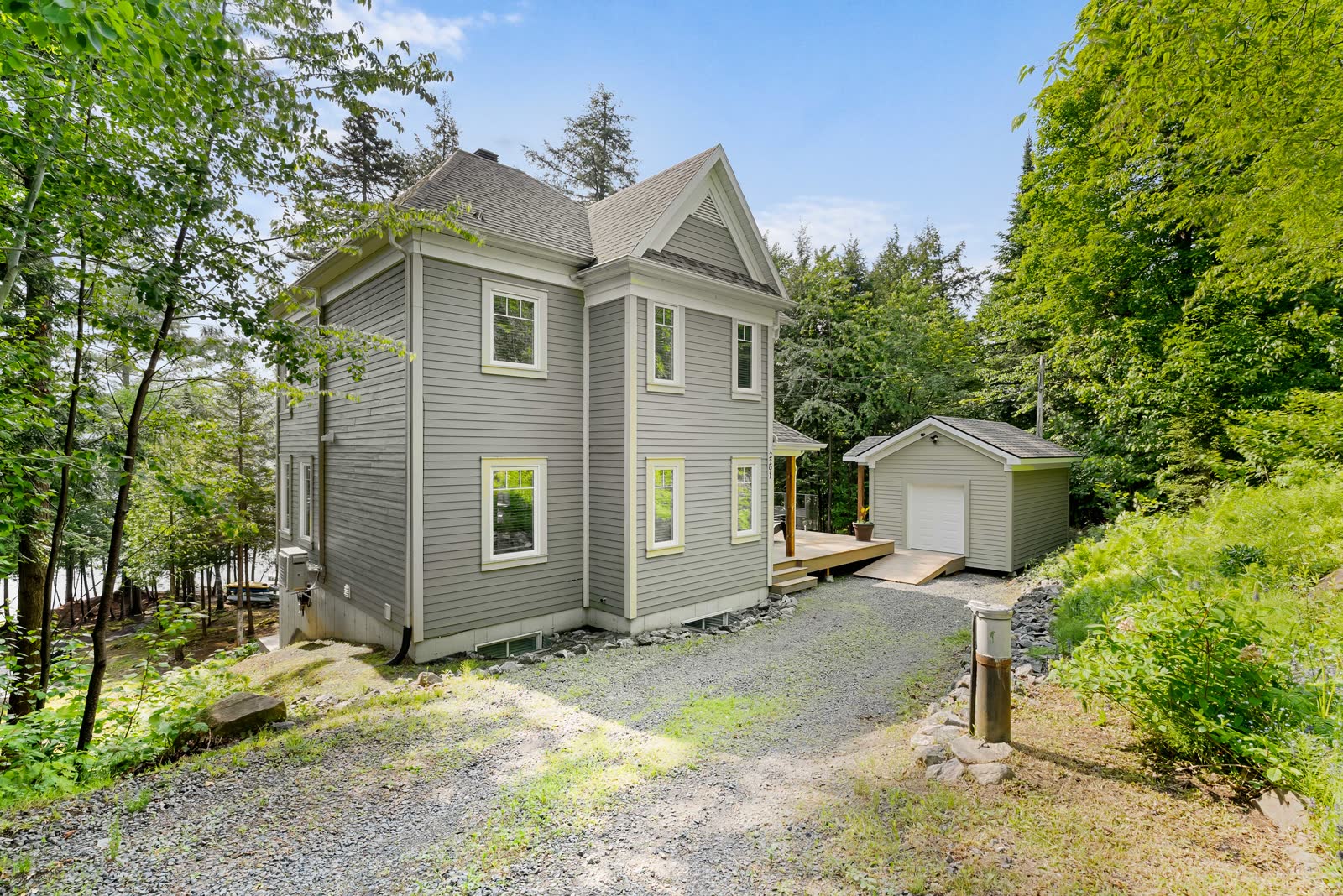 Domaine riverain au 2291 Chemin de la Baie-Martin, image 17