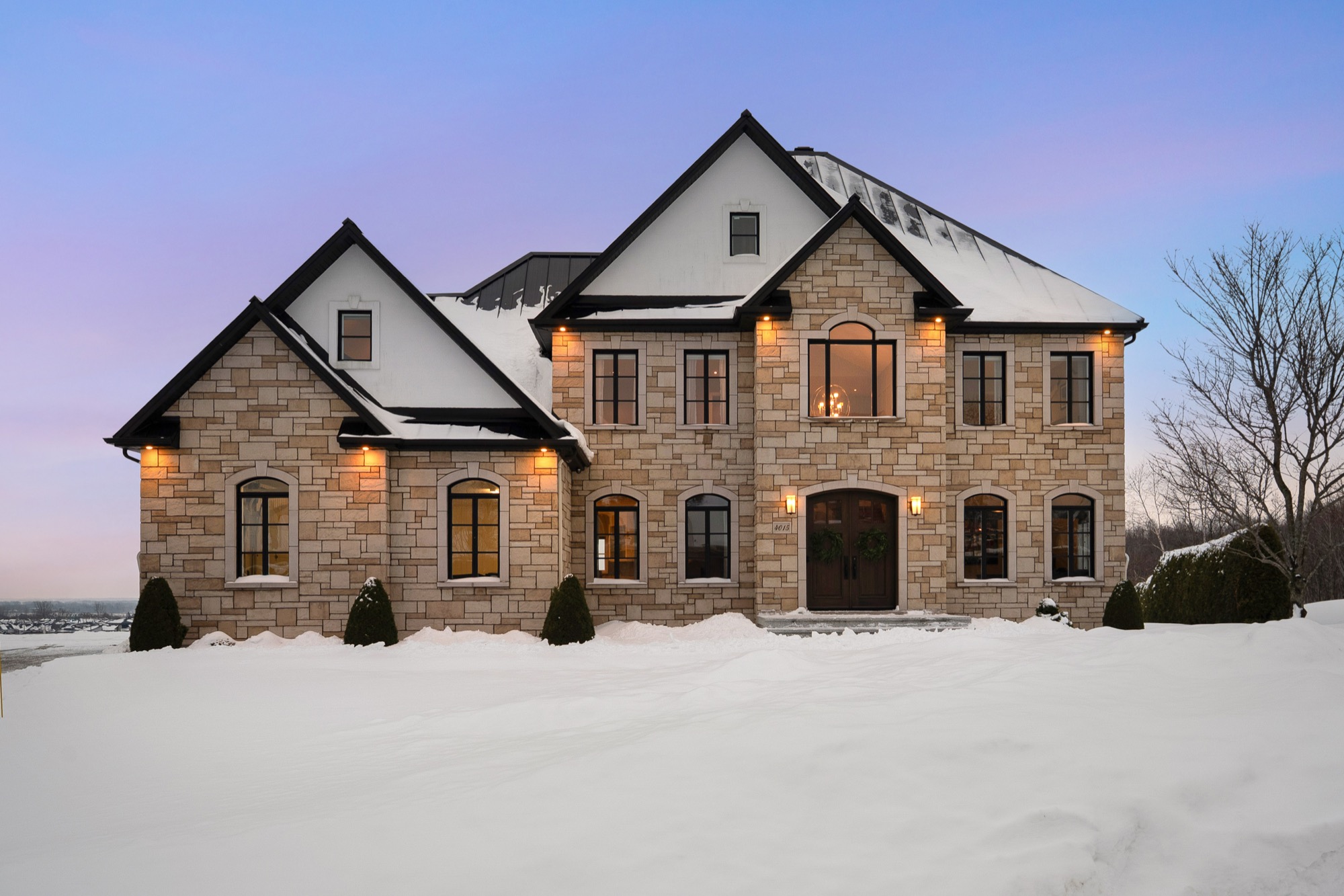 Manoir de pierre au 4015 rue de Beloeil
