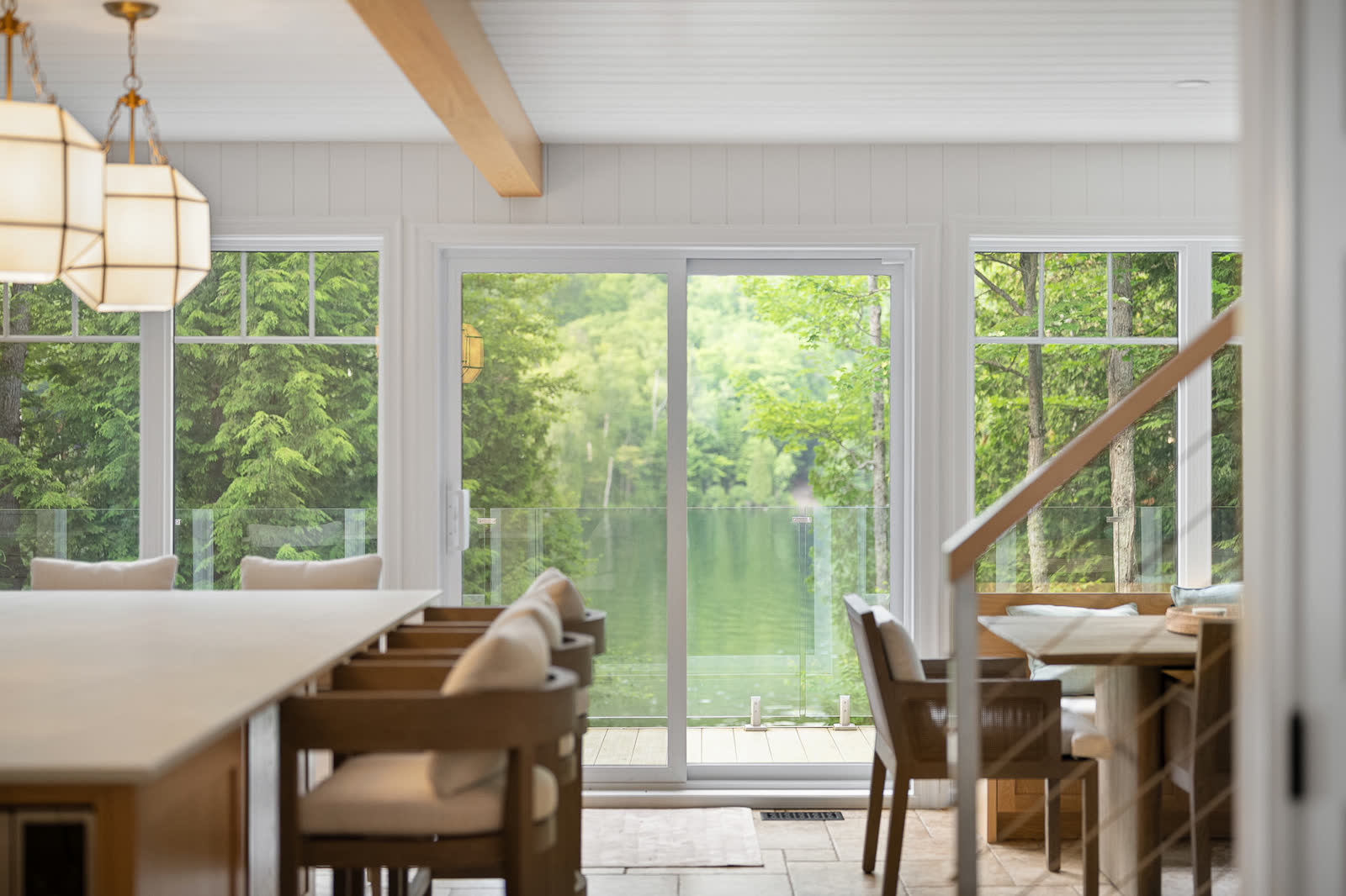 Chalet au bord du lac au 3411 Chemin Ephrem-Poudrier, image 3
