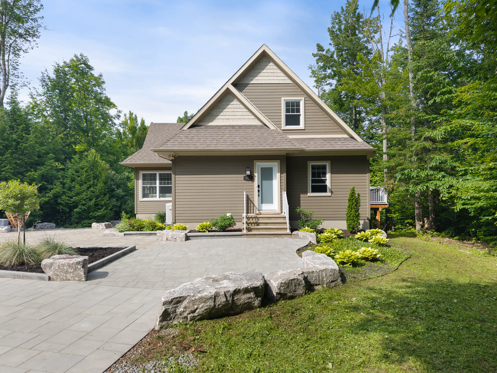 Chalet au bord du lac au 3411 Chemin Ephrem-Poudrier, image 6
