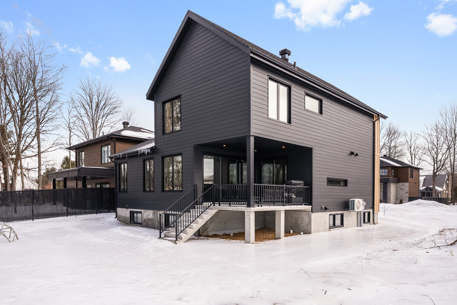 Construction neuve scandinave au 1770 rue du Fief, image 9