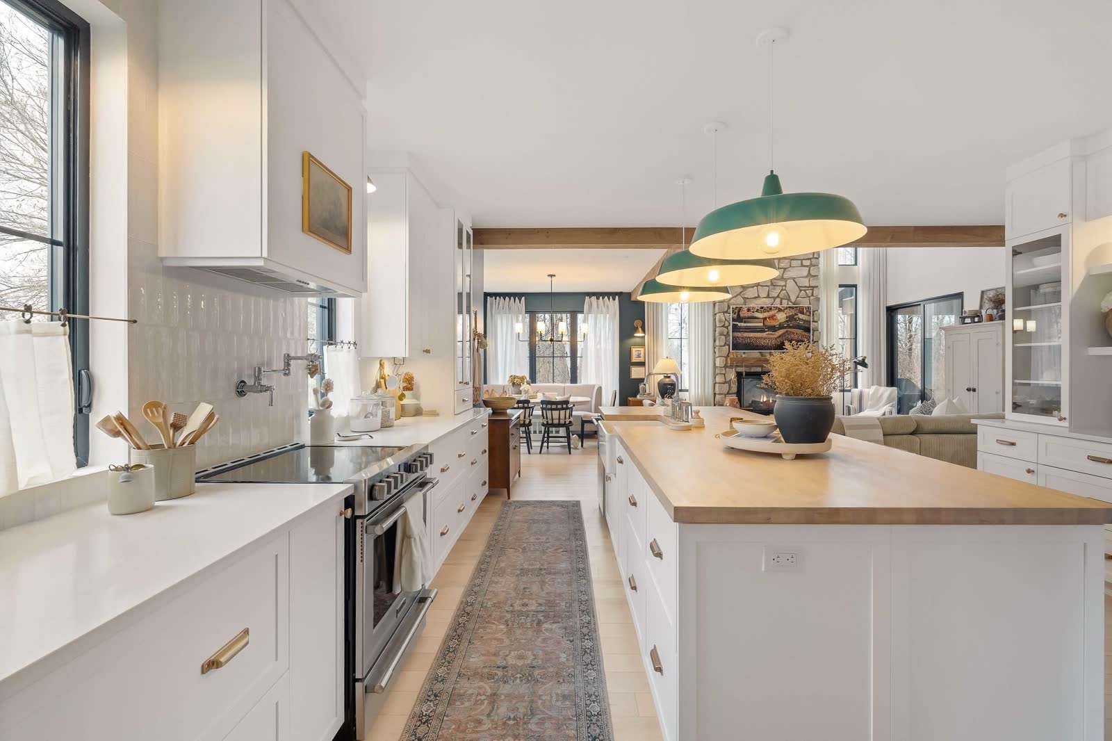 Farmhouse contemporaine au 2195 Rue Suzanne-Langevin, image 4