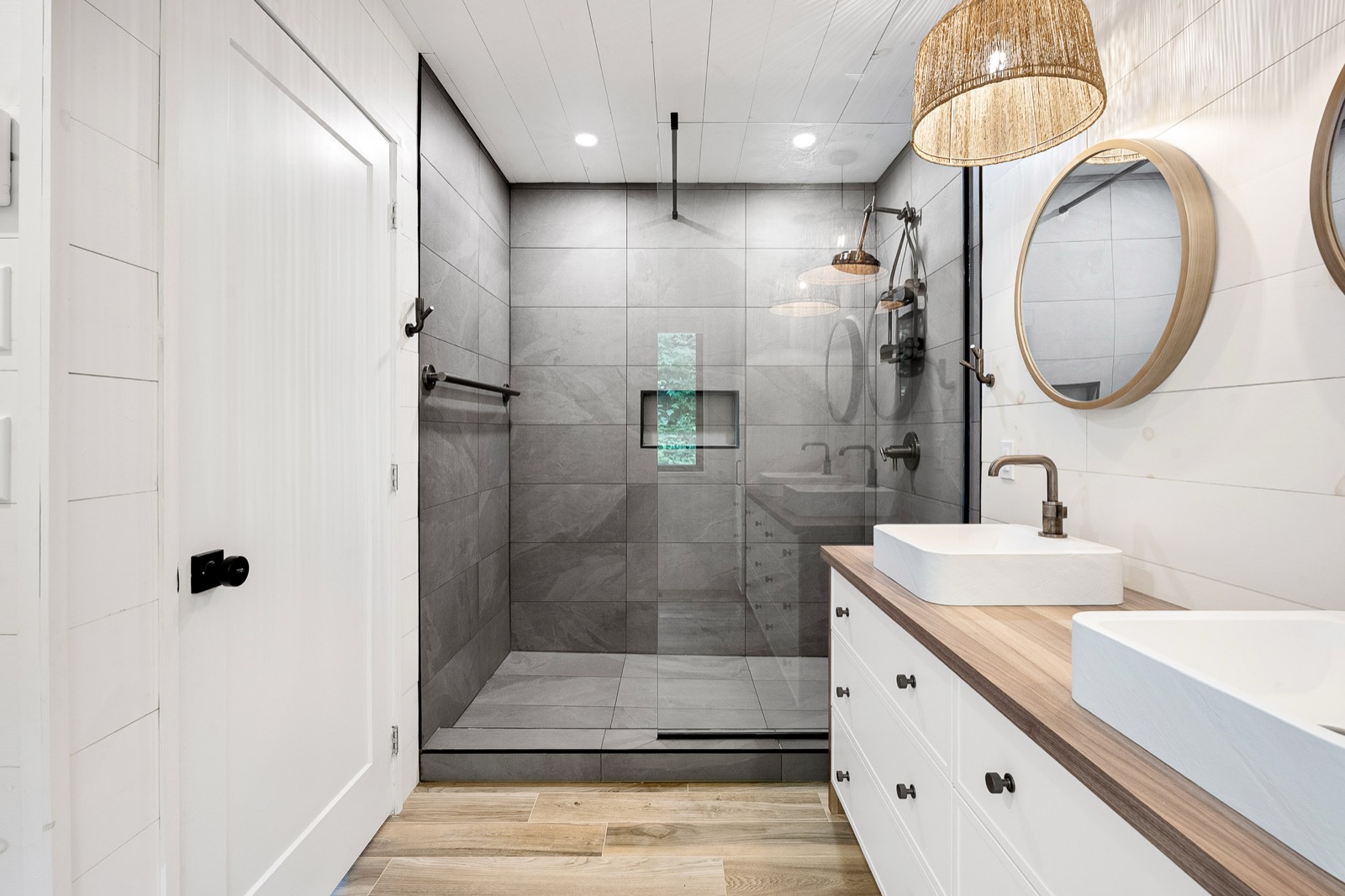Chalet de lac contemporain au 3861 Chemin Laperrière, image 17