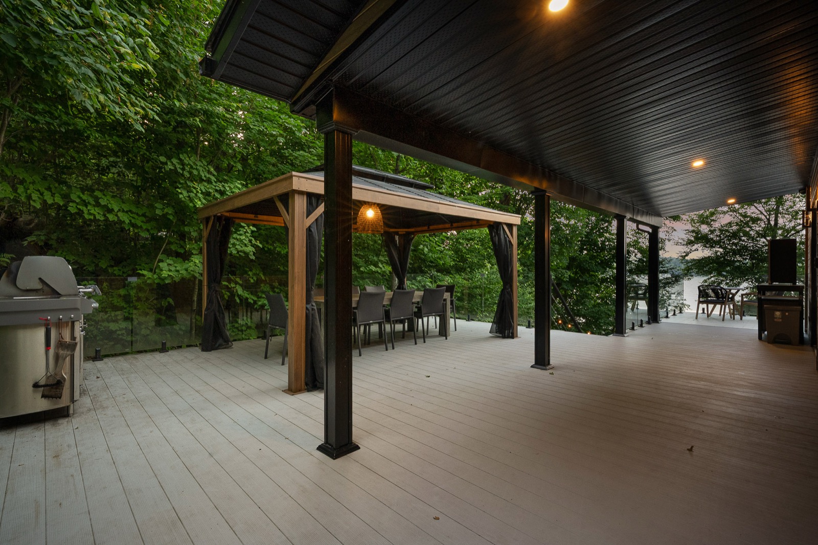 Chalet de lac contemporain au 3861 Chemin Laperrière, image 22