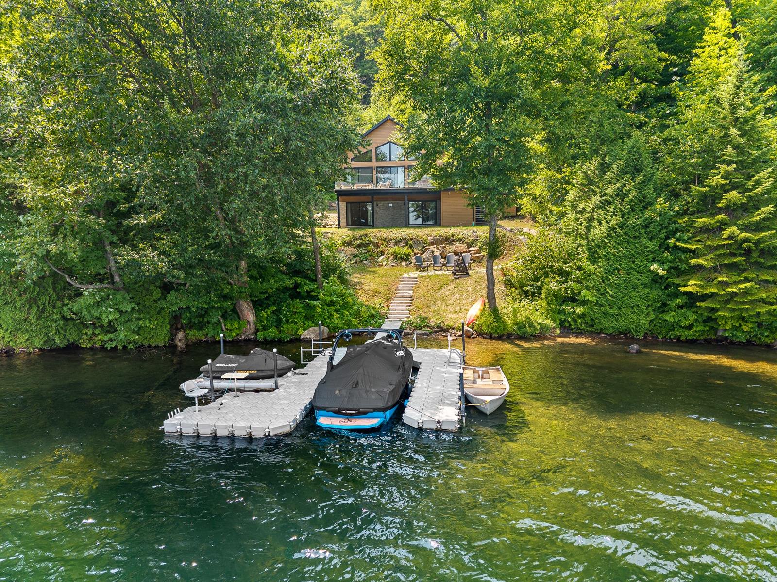 Chalet de lac contemporain au 3861 Chemin Laperrière, image 26