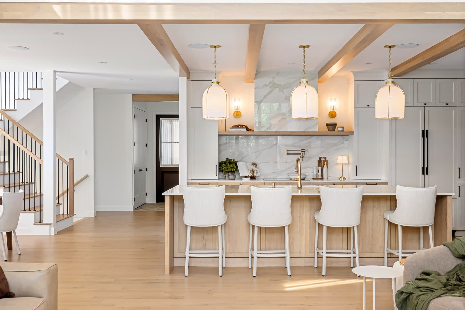 Farmhouse moderne au 170 Rue des Onyx, image 1
