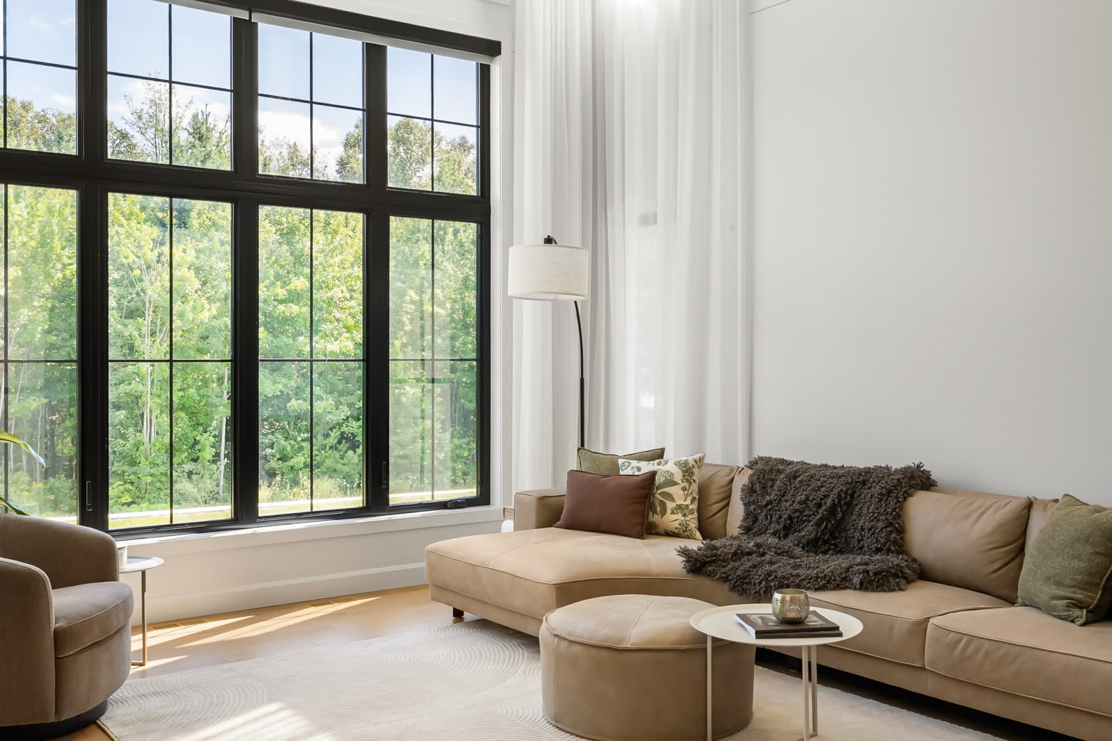 Farmhouse moderne au 170 Rue des Onyx, image 11