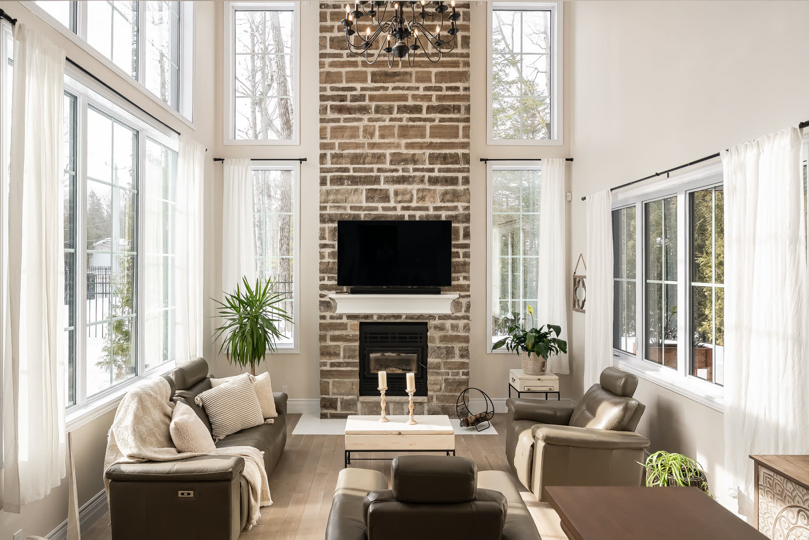 Farmhouse d'hiver au 3545 Bd Thibeau, image 15