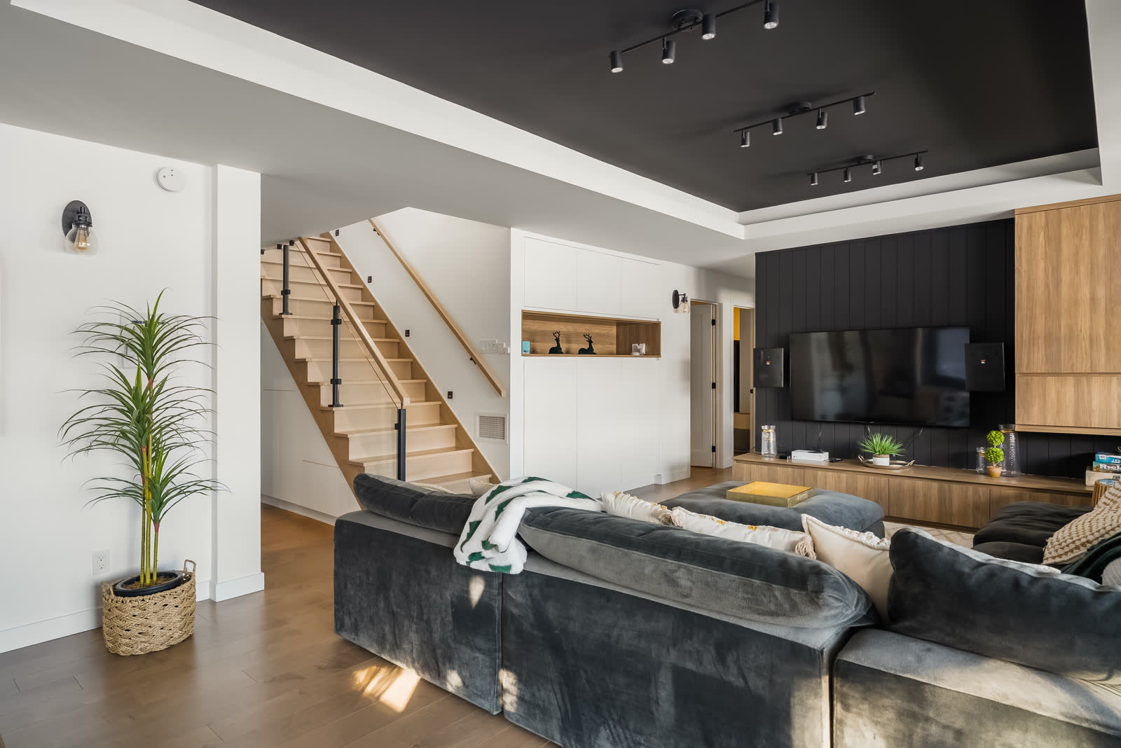 Chalet contemporain au 762 Chemin Thomas-Maher, image 12